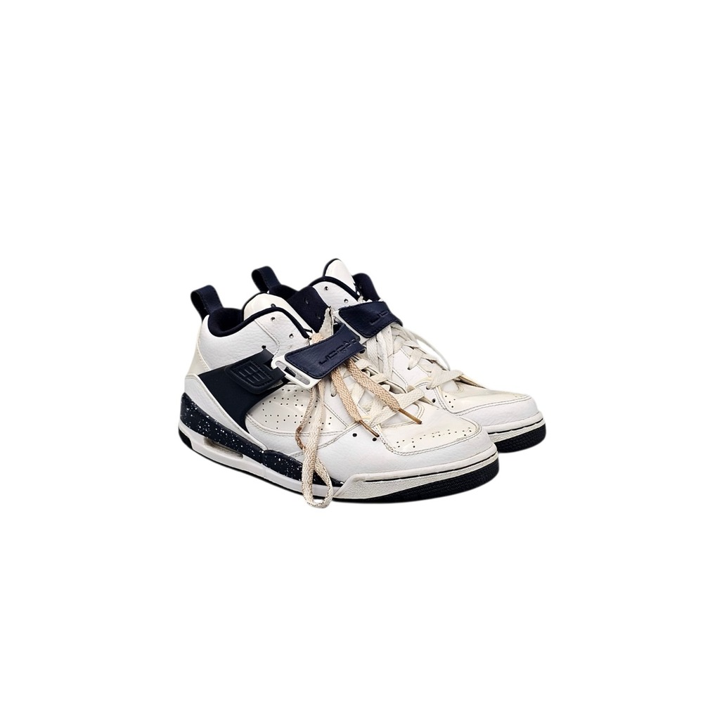 Nike Men's Size 9 US Jordan flight 45 White Leather Sneakers READ 364756-142